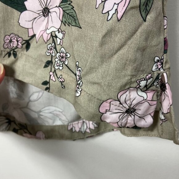 FIG Vog Blouse Floral Lyocell Tan Small Button Up Size Small Short Sleeve Top - Picture 7 of 9